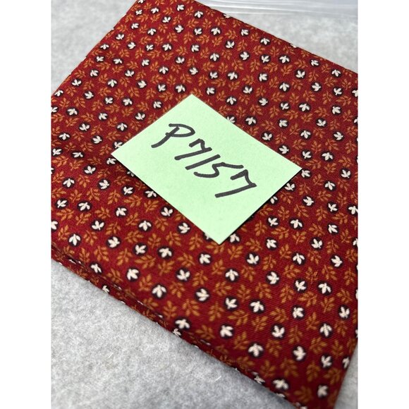 Windham Fabrics True Madder Pattern #20332 Cotton Quilting Fabric 26" x 44" Red - Picture 6 of 6